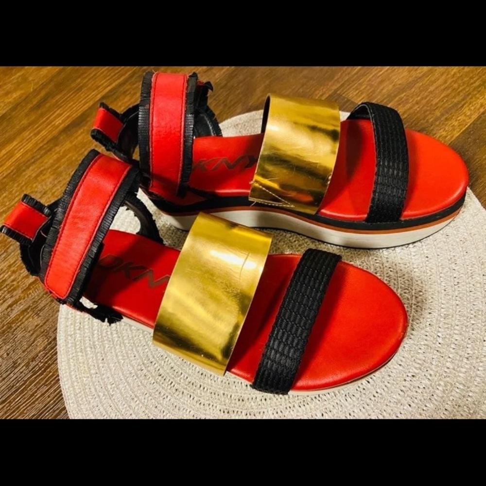 Vintage DKNY Japanese Style Platform Shoes